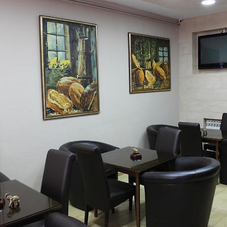 Hotel San Требинье Экстерьер фото