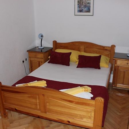 Hotel San Требинье Экстерьер фото