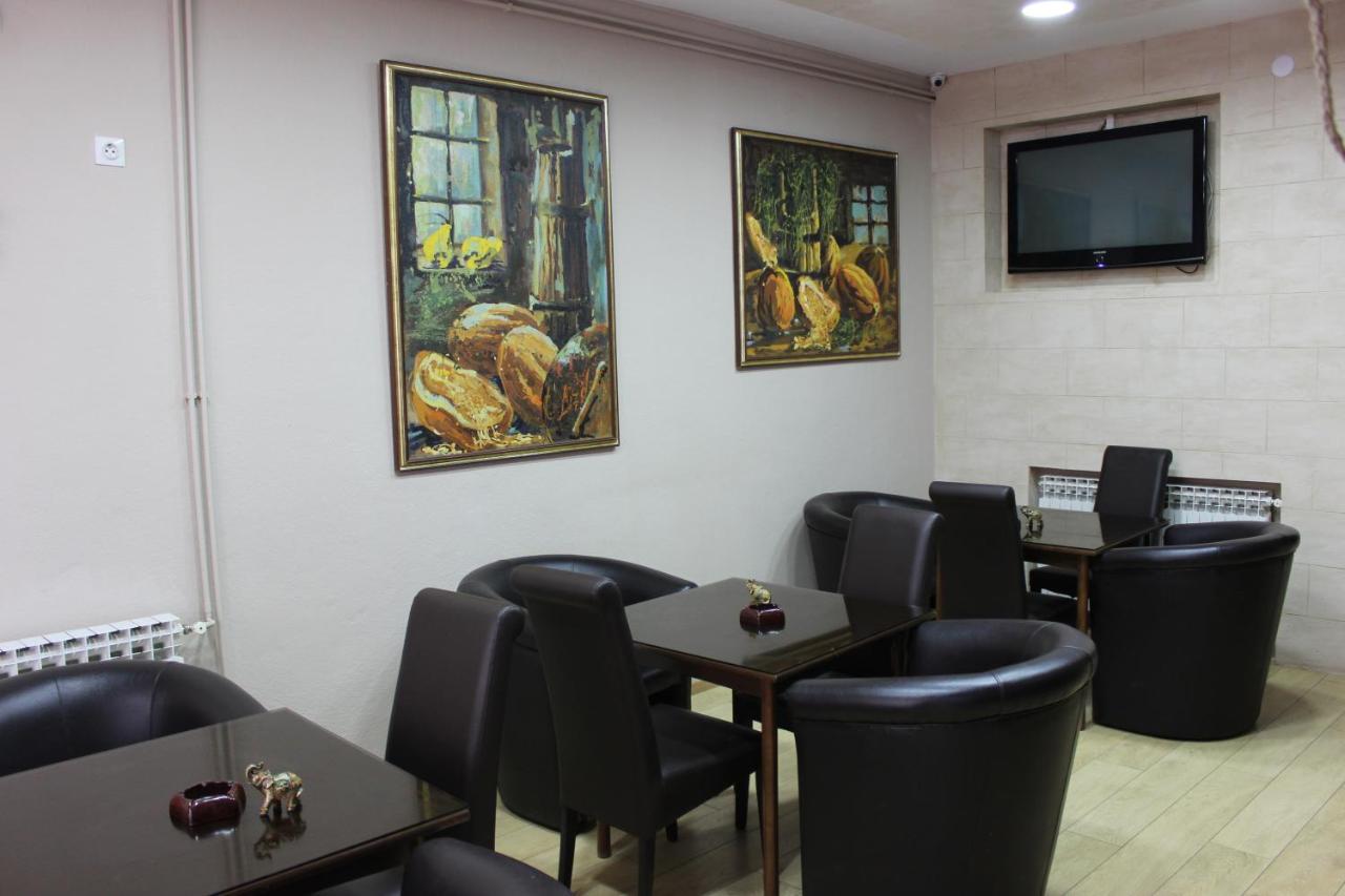 Hotel San Требинье Экстерьер фото